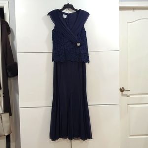 Patra Women's Navy Evening Gown